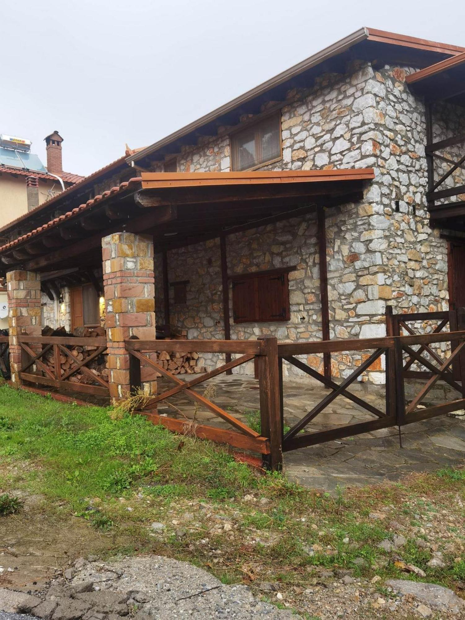 Traditional Stone Cottage In Palio Elatohori 外观 照片